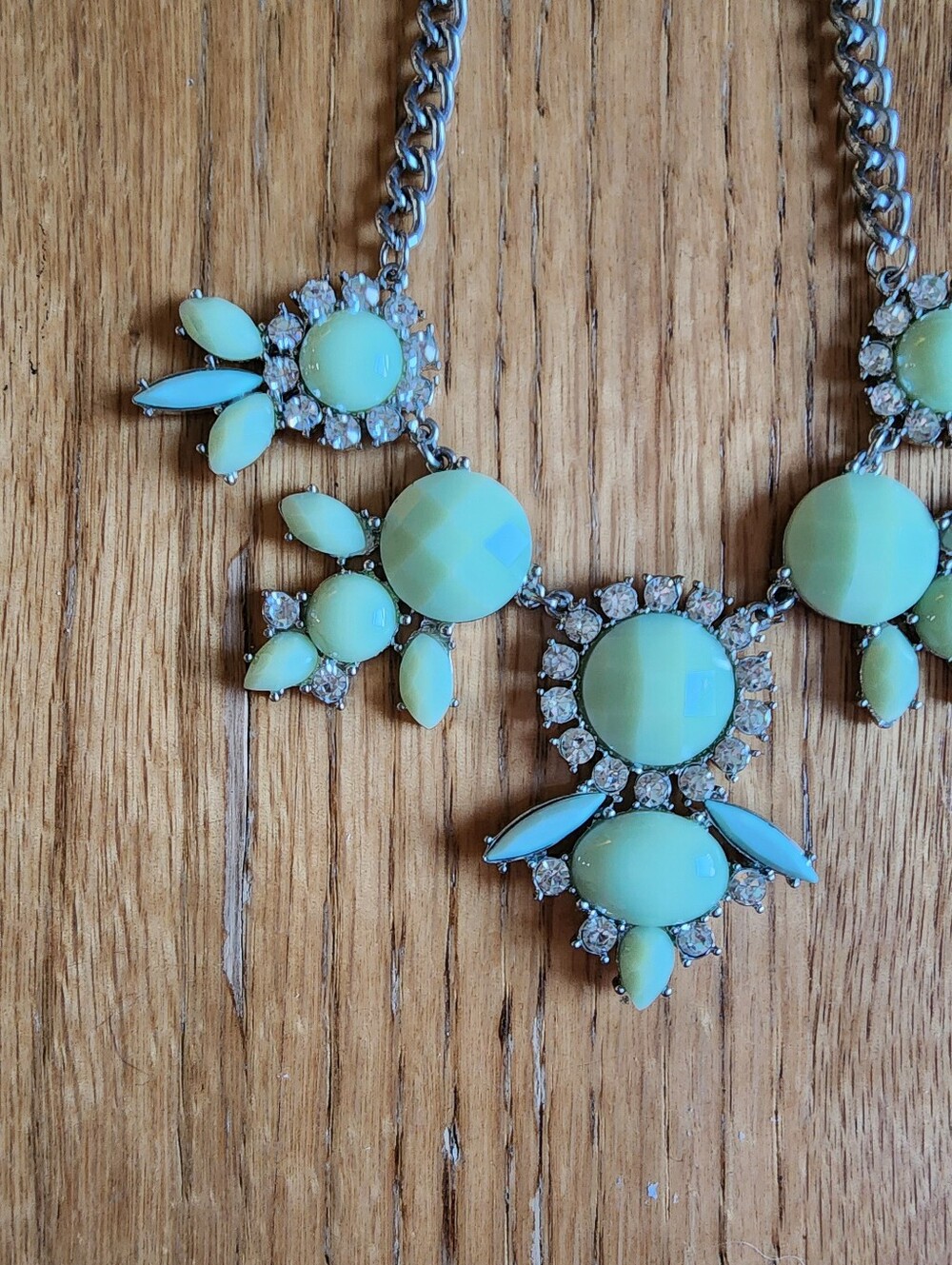 No Brand Silver Embellished Costume Jewelry Statement Necklace - Picture 4 of 7